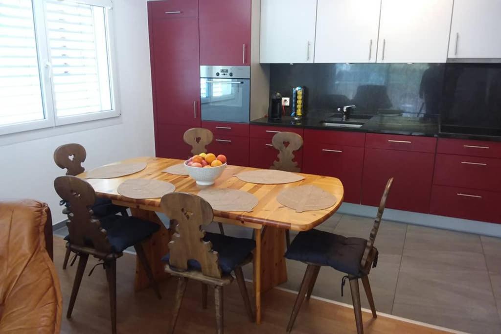 Ferienwohnung "Andre Und Mariana" In Taesch, Wallis, Schweiz Eksteriør billede